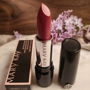 Mary Kay Luminous Lilac Gel Semi Shine Lipstick